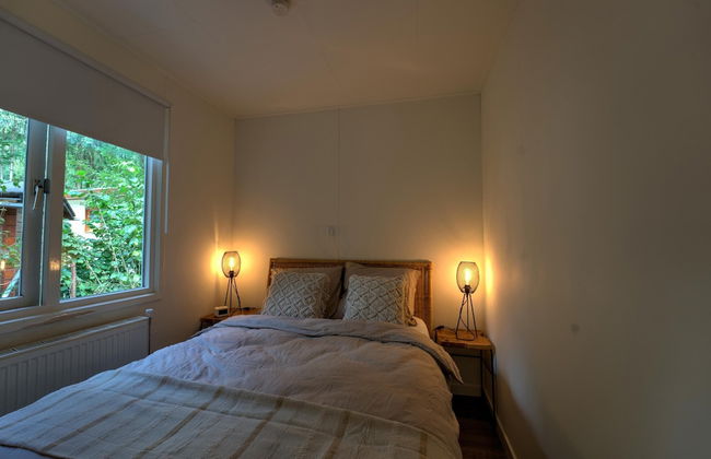 Holiday Home in Hattemerbroek With Smart TV - Photo 4