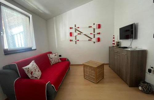 Rosso Apartment 400 m from Beach, Comfortable Stay & Free Parking - Foto 3