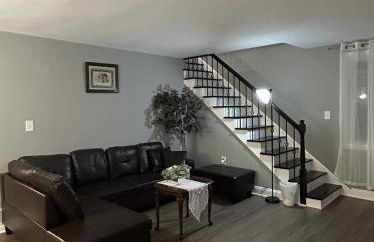 Single home, 4 beds, 2 baths - Foto 3