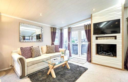 Enzo's Lodge with Hot Tub - Foto 12