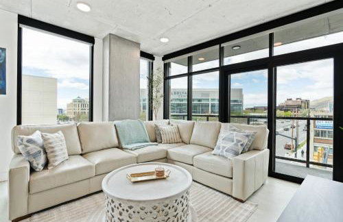 2bd 2ba Best style and location Pool spa gym pkg! - Foto 1