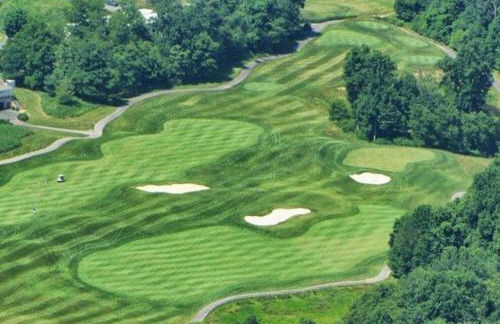 Luxurious Private Basement Suite in Ashton - Photo 8