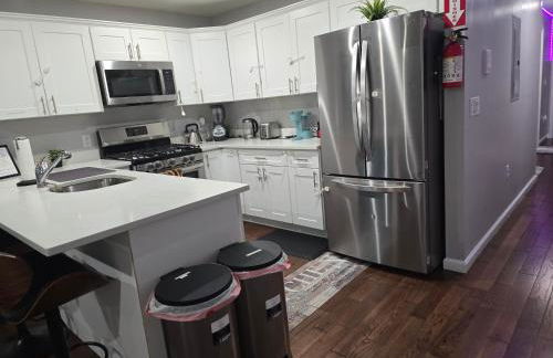 Cozy 3-Bedroom Apartment in Newark near NYC - Foto 40