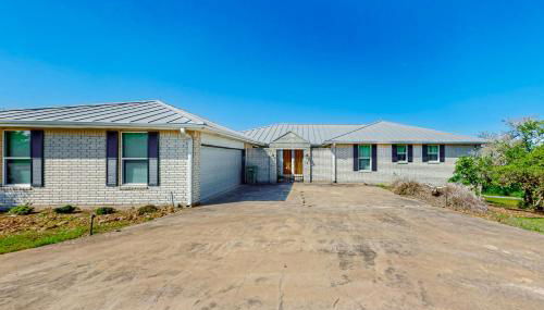 Hilltop Holiday - Foto 2