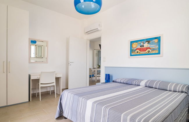 Lido Marini Seahouse - Foto 9