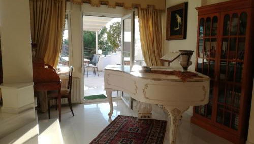 Πολυτελής κατοικία με θέα τον Θερμαϊκό - Foto 2