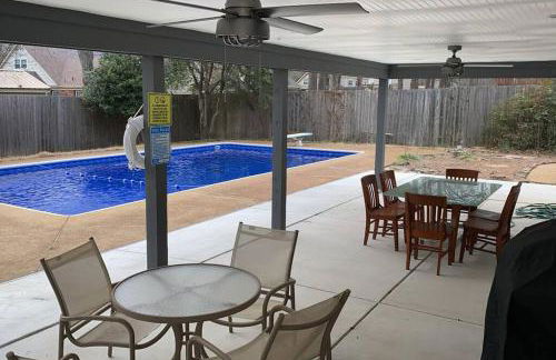 Stylish 4BR Prime Location Close to All! - Foto 2