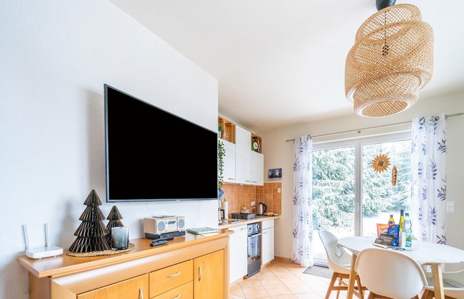 Pretty Holiday Home in Suhl Right Next to the Forest - Foto 21