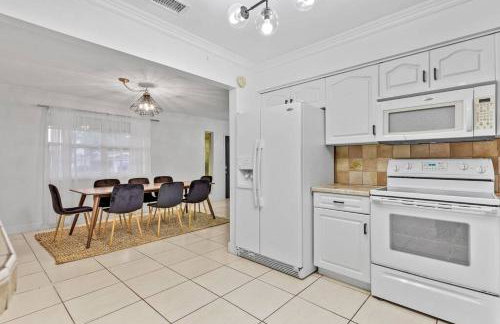 Private Lakefront Home in Miami/Pembroke - Foto 13