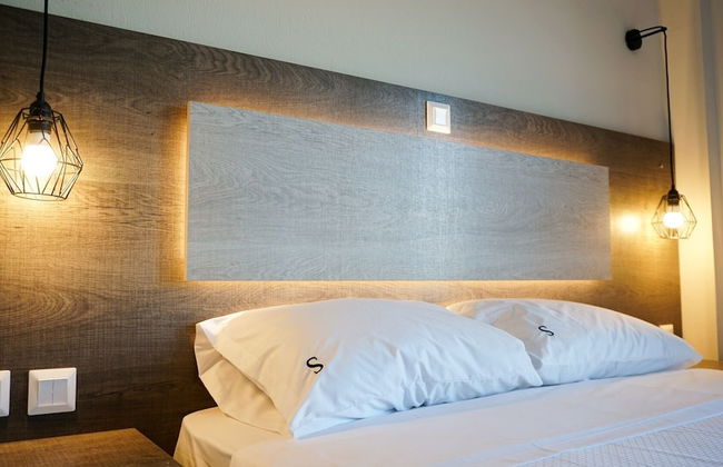 Sinodinos Deluxe Apartments - Foto 8