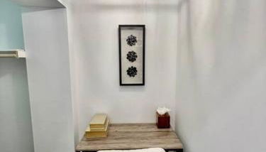 Glamorous Hideaway - Photo 3, Lobby or reception