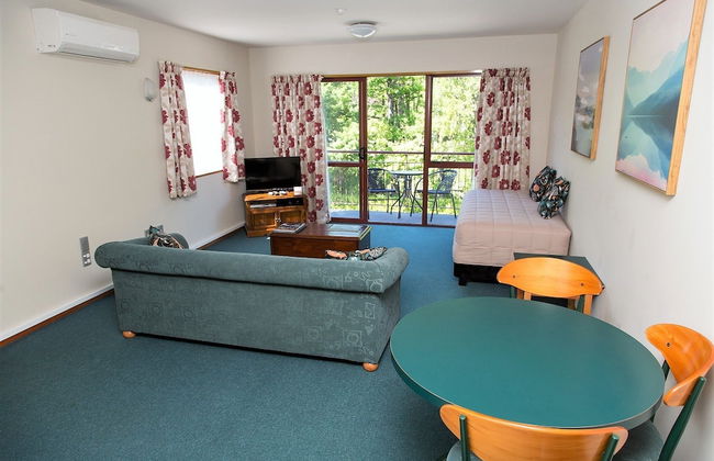 Aspen Lodge Motel - Photo 24