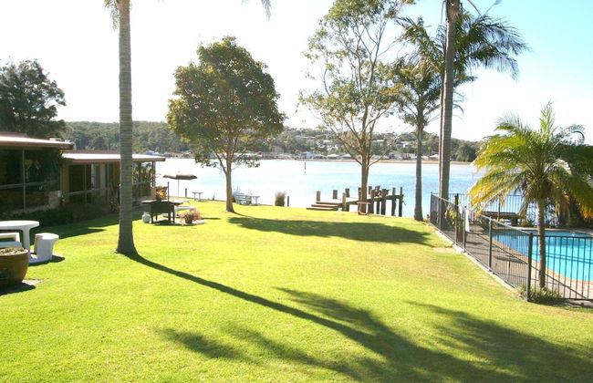 Lake Edge Holiday Units - Foto 1