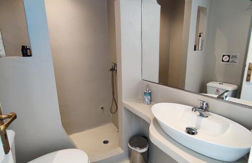 Portolati Paros Sea View Studios - Foto 16