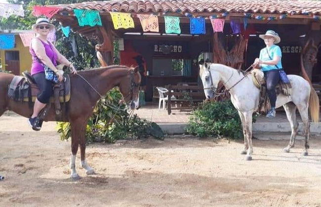 Potosí Lagoon Kayaking + Larga Beach Horse Ride - Photo 8