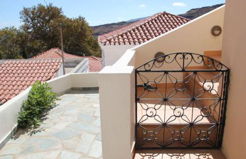 KARMI Apartments Stenies Andros - Foto 9