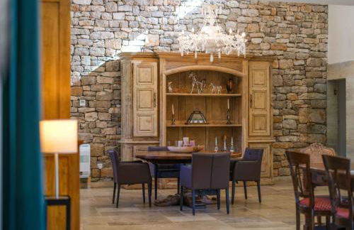 Mas des Sylves - Piscine intérieure chauffée - Parc de 100 hectares - Foto 76