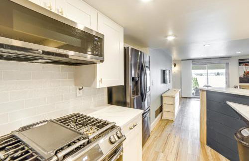 Swim & Fish! Lakefront Clarklake Apt w/ Hot Tub - Foto 13