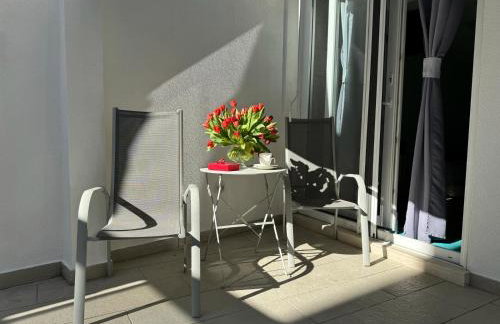 Luxury apartment Martinis with pool - Photo 30