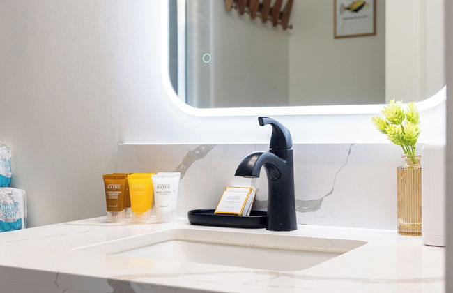 Ocean View 1BR at Ilikai Marina - Foto 74