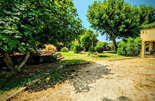 Le Gîte d'Entressen studio Piscine Jeux & Pétanque Istres Miramas - Foto 10
