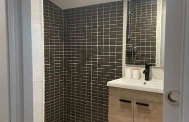 Luminoso dúplex con parking - Photo 17