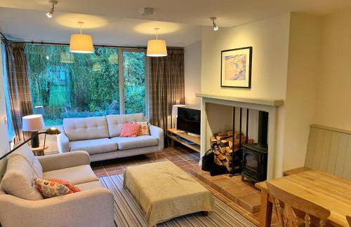 Finest Retreats - Ingleby Manor - Manor Cottage - Photo 5