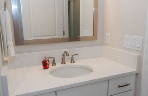 The Villages Retreat- Free Coffee Brand New - Foto 23