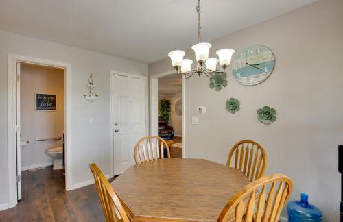 Game Room and Dock Waterfront Granbury Lake Retreat - Foto 11