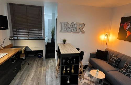 L'escale, proche Bordeaux, parking gratuit - Foto 6