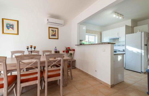 Villa Oasis, Piscina, Jacuzzi, Ténis e Praias! - Foto 13