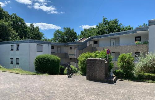 Top Modernes 1-Zimmer-Apartment mit Küche, Parkplatz, kostenfreiem WLAN und Netflix - Foto 26