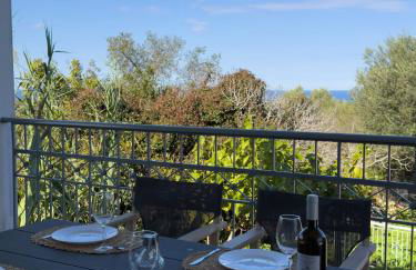 Artemis Villa - Photo 2