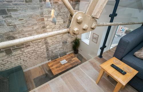 2BD Loft Style Apt - Edinburgh - Free Parking - Pass the Keys - Foto 20