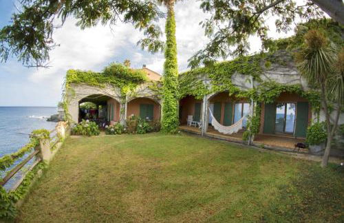 Maison moderne avec vue sur la mer à San-Martino-di-Lota - Foto 1