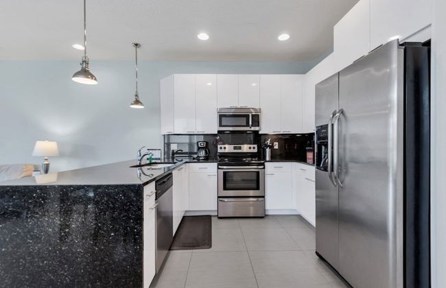 Serenity 3 Bed Townhome 3 Bedroom Townhouse by RedAwning - Foto 11