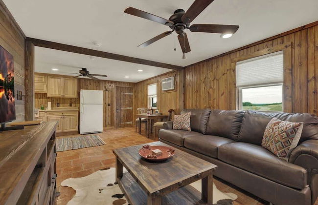 Ohana Ranch Cabin - 12 Minutes to Historic Main St - Foto 7