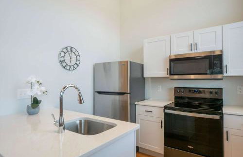 Jennifer's Riverfront Loft State House Views - Foto 13