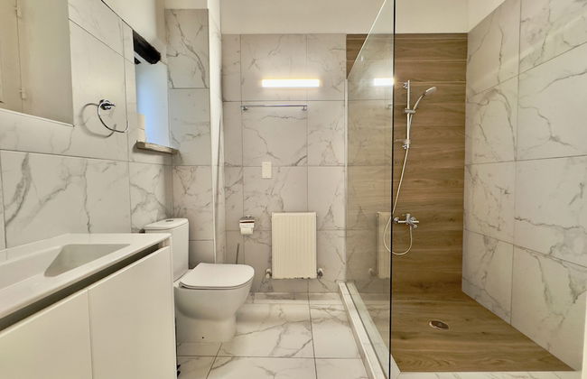 Cyprus Villages Hotel & Restaurant - Central Location - Bed & Breakfast - With Access To Pool And Stunning Views - Foto 32