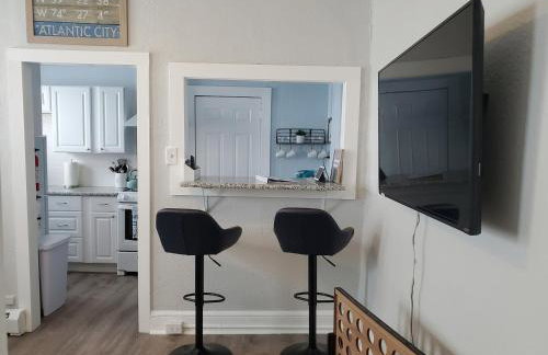 Wavecrest- Quick walk to the Tropicana - Foto 8