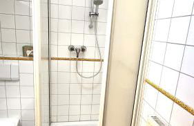 Großzügige Altbauwohnung mitten in der City - Foto 28