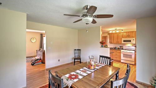 Quaint Duluth Hideaway with Private Fenced-In Yard! - Foto 5