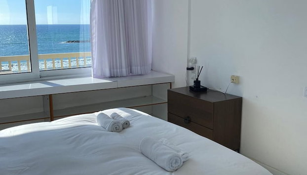Panoramic Seaview Balcony Escape by Sea N Rent - Foto 3, Habitación