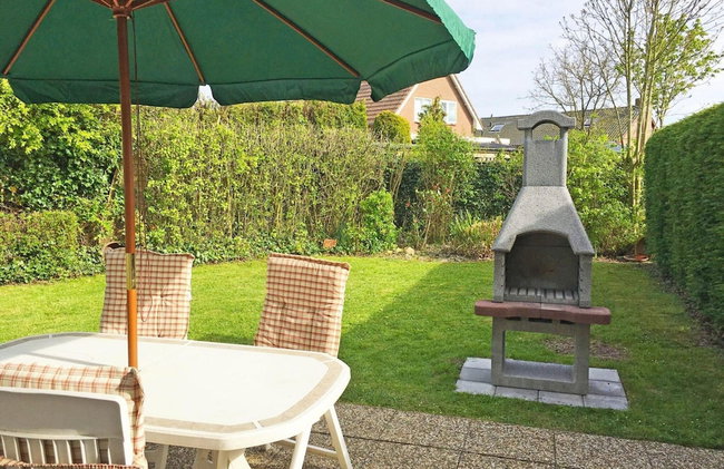 Bungalow in Breskens Near the Beach - Photo 17