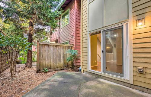 Walk to Local Shops and Eats! Quaint Issaquah Home - Foto 22