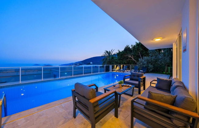 Villa Lumiere 3 Luxurious 5 bed Villa in Kiziltas Kalkan With sea Views - Photo 49