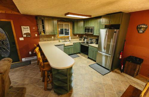 Cozy Cabin By the Slopes - Foto 3