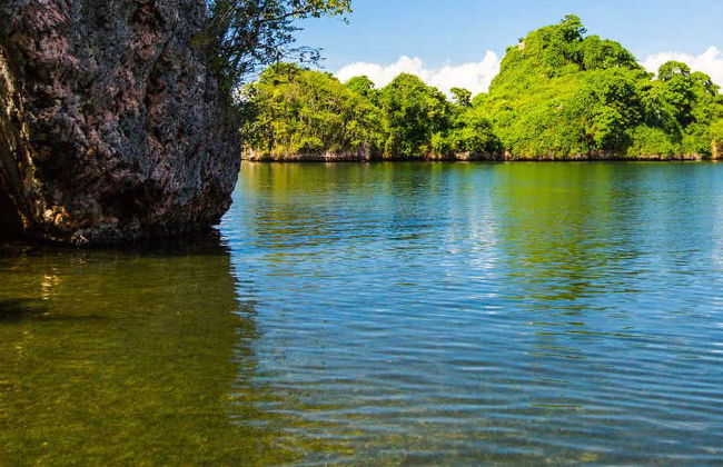 Excursión al Parque Nacional Los Haitises y Cayo Levantado - Foto 2