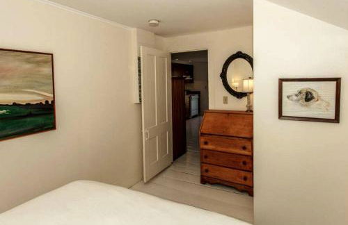 Riverfront Cabin with Beautiful Views of Housatonic River in Great Barrington, Massachusetts - Foto 28