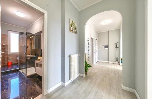 T&F HOUSE Comfortable Apartment with Private Parking - Foto 9